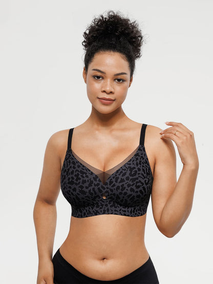 Seamless Airy Contour Plunge Bra
