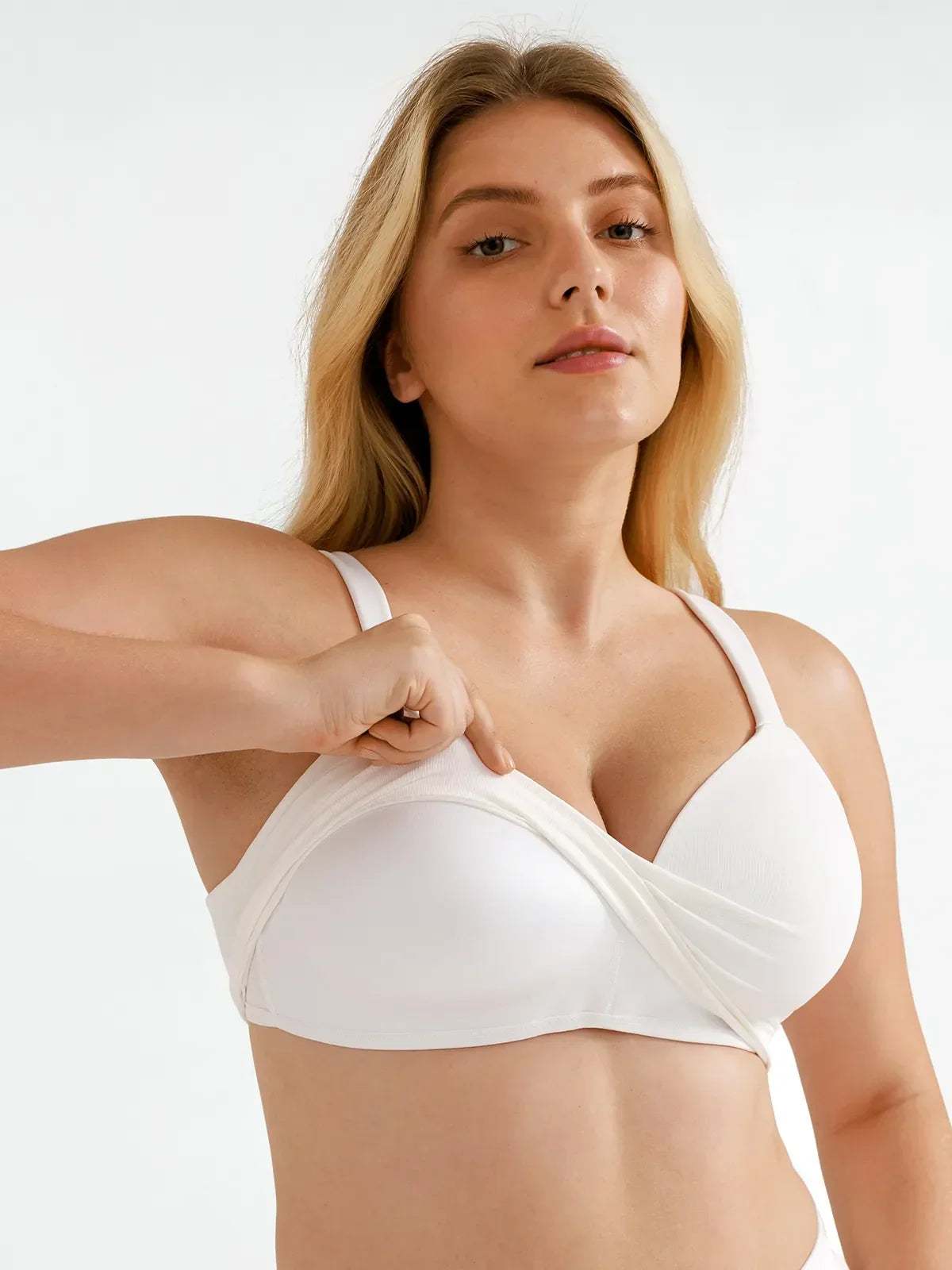 Seamless Wireless Adjustable Wide-Strap T-Shirt Bra